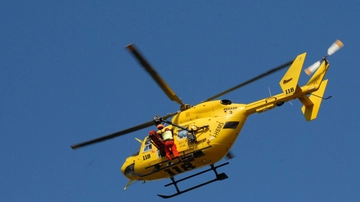 Incidente a Mantova, camion si ribalta: chiusa la statale 343 Asolana