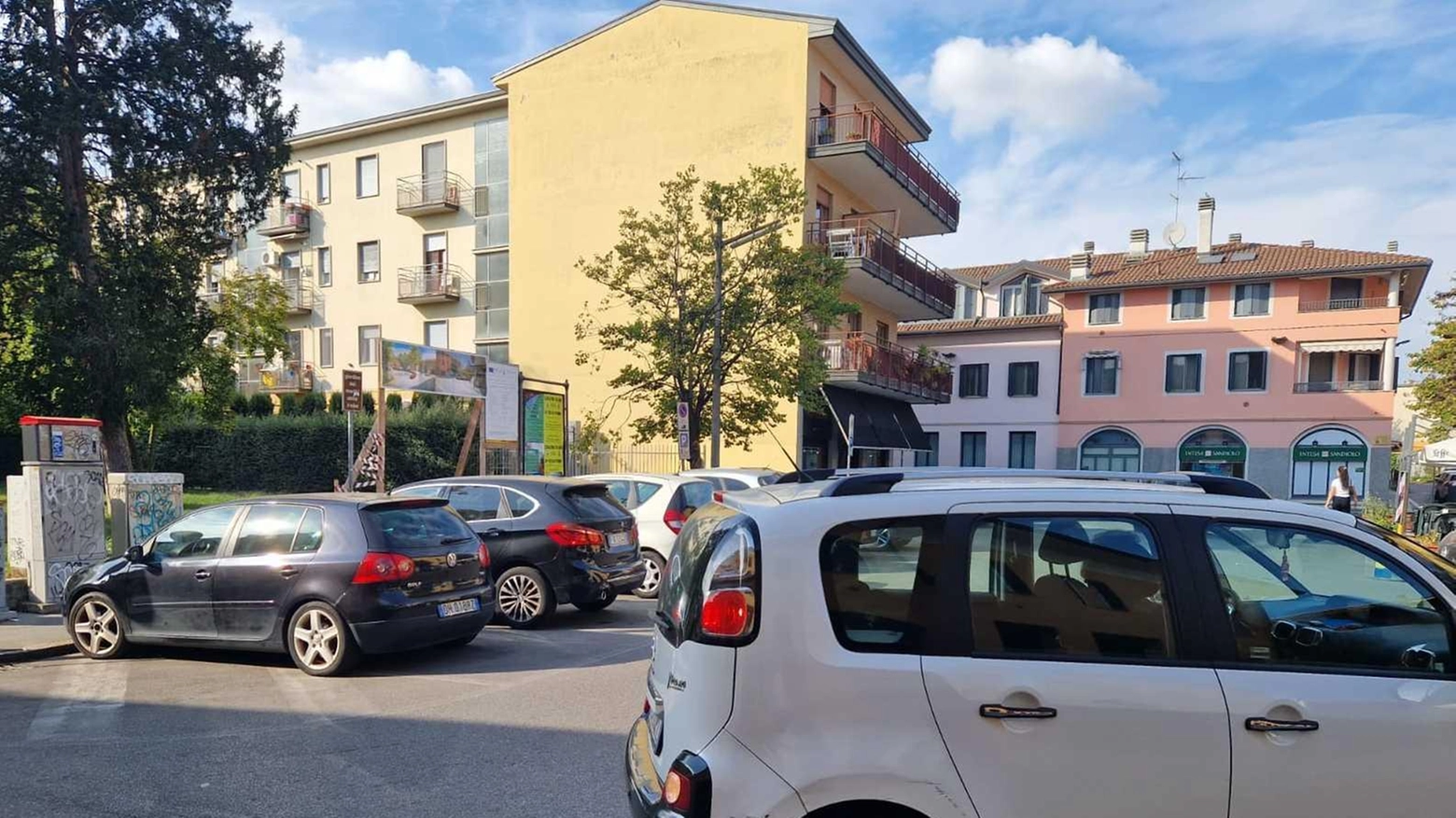 Rivoluzionata la viabilità. Partono i lavori in piazza Rivoluzionata la viabilità. Partono i lavori in piazza