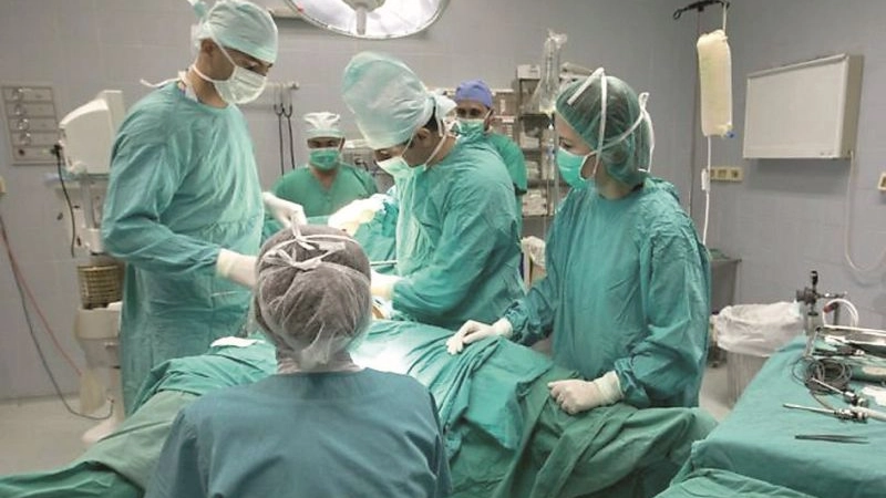Un intervento chirurgico in una foto di repertorio
