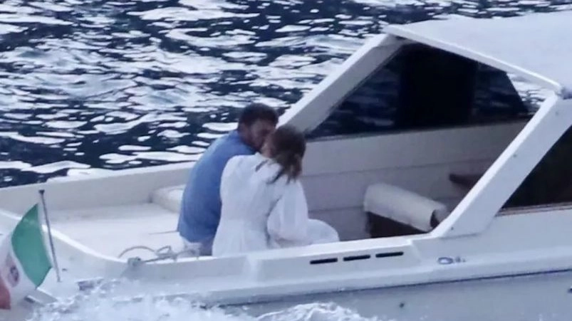 Jennifer Lopez e Ben Affleck sul lago di Como (Foto Instagram jennifer_jilo)