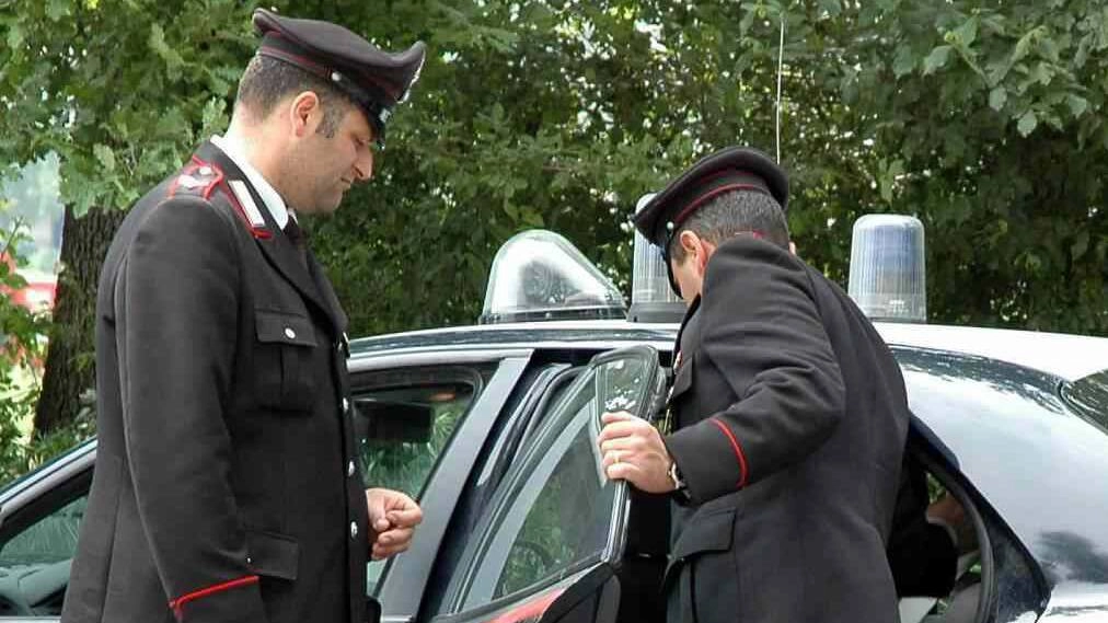 L'uomo è stato arrestato dai carabinieri L'uomo è stato arrestato dai carabinieri