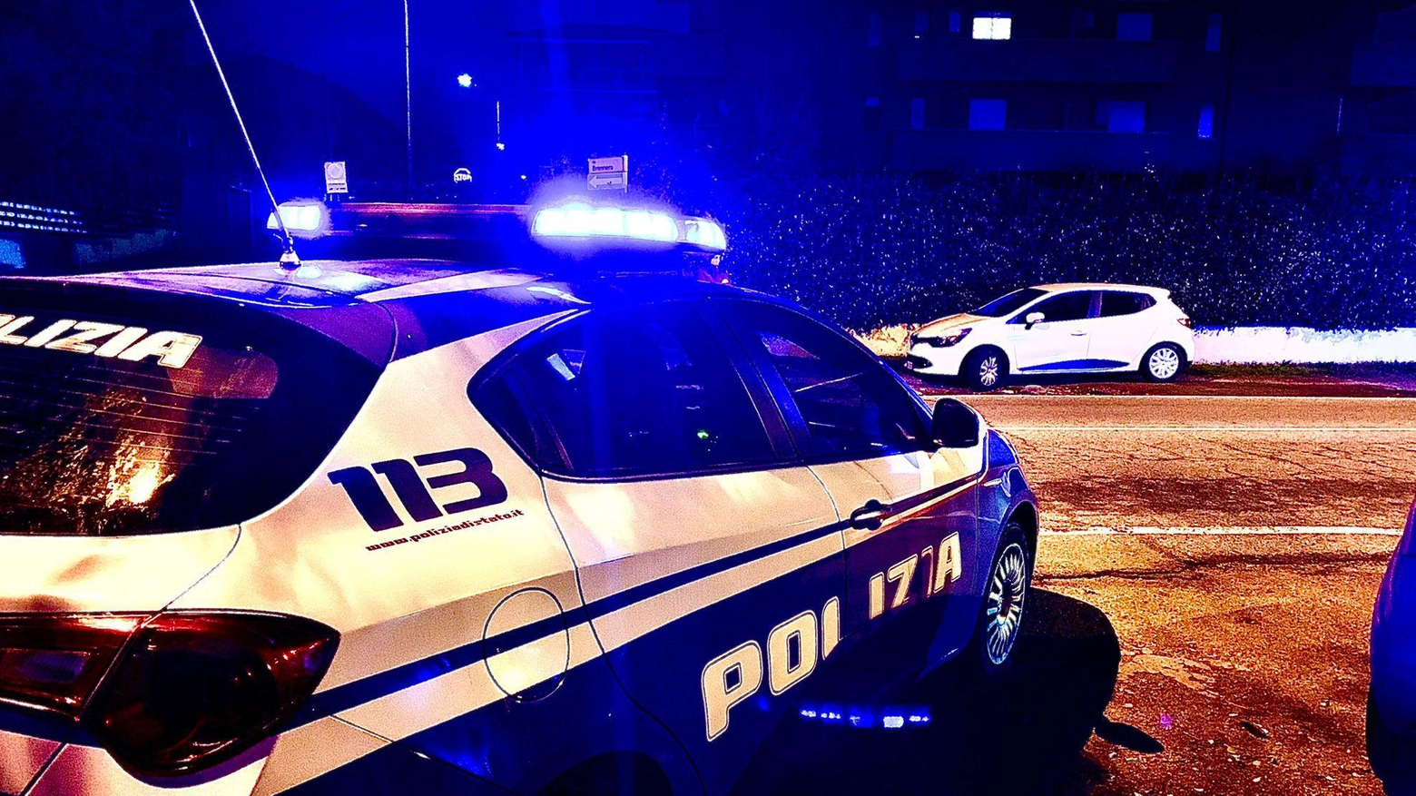 Spaccio di droga Pusher maghrebino arrestato dalla polizia Spaccio di droga Pusher maghrebino arrestato dalla polizia