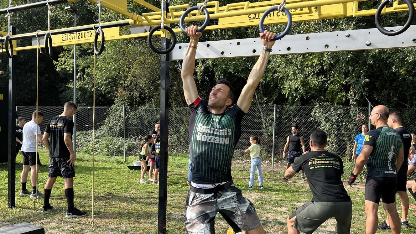 Inaugurata l’area di corsa spartana per allenarsi saltando gli ostacoli