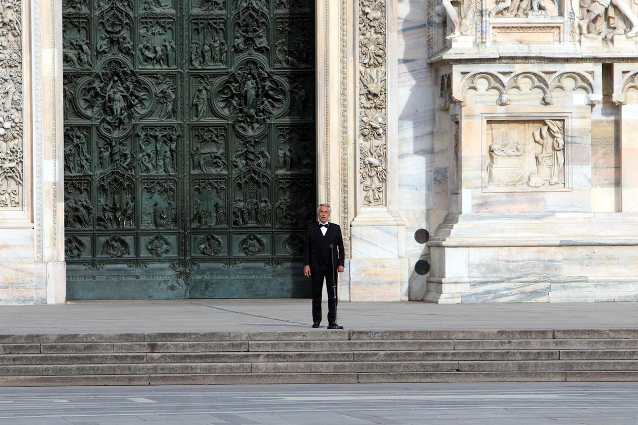 immagine di sfondo 4