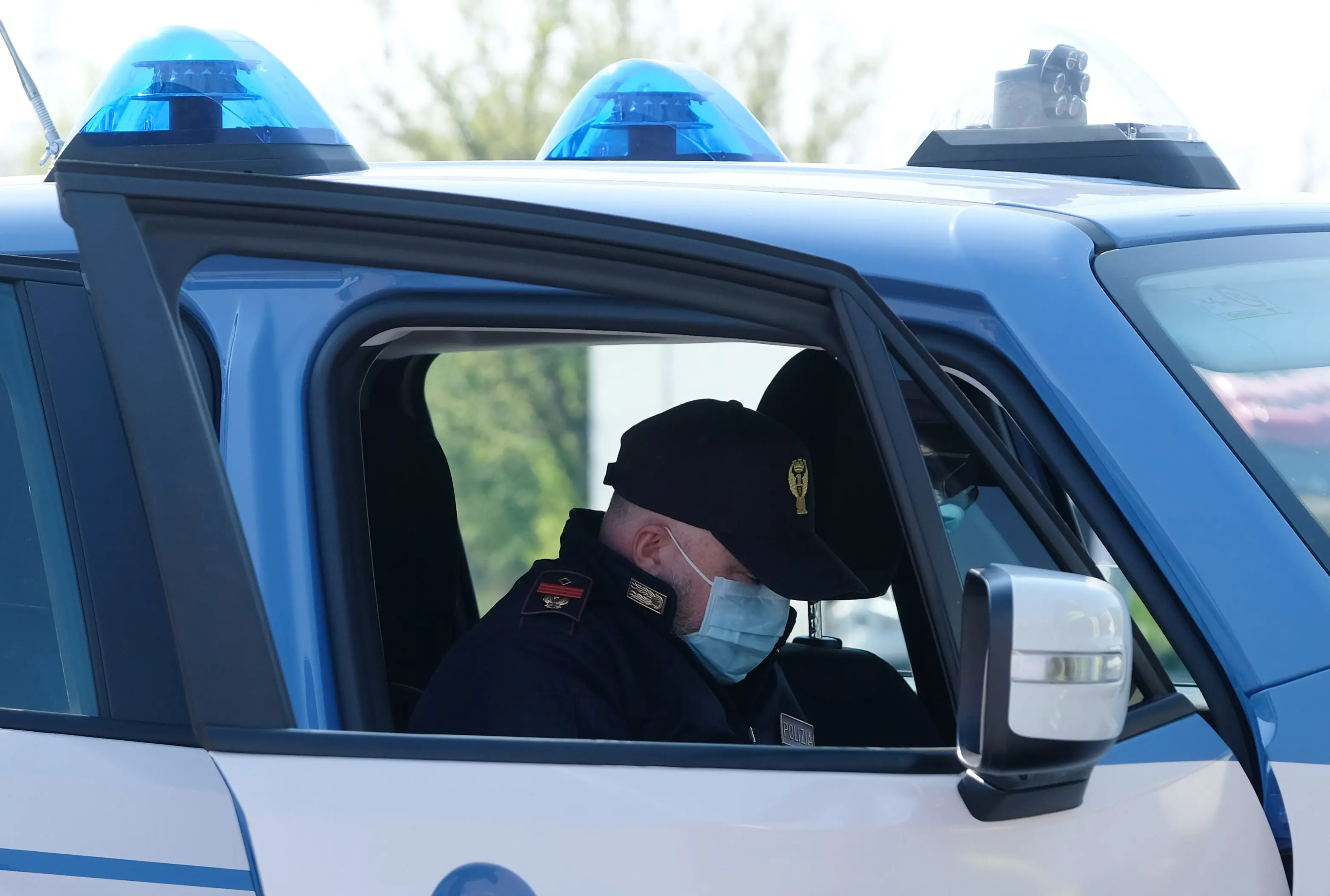 Cremona, tre arresti per il furto del violino al commercialista