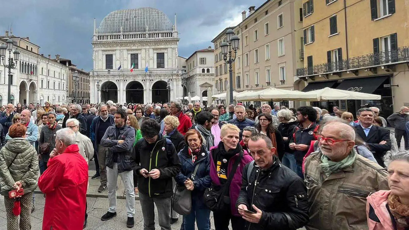 Brescia, con i big arriva la protesta  Il processo Loggia infiamma la sfida