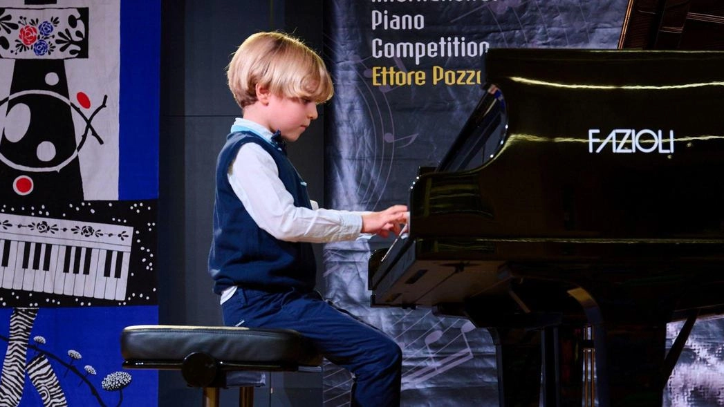 Pozzoli, musica maestro ll concorso dei pianisti. Seregno diventa città dei talenti Pozzoli, musica maestro ll concorso dei pianisti. Seregno diventa città dei talenti