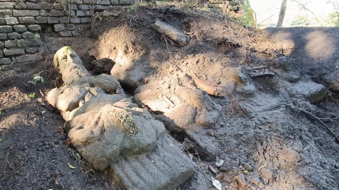 Spuntano statue dal terreno. Quattro giganti di pietra scoperti per caso a Rocca Brivio