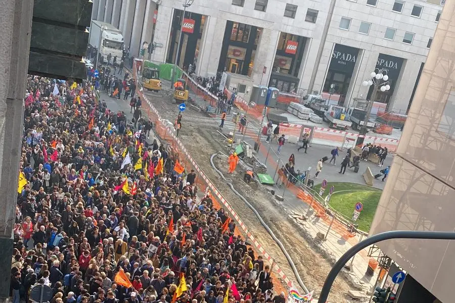 Il corteo visto dall'alto