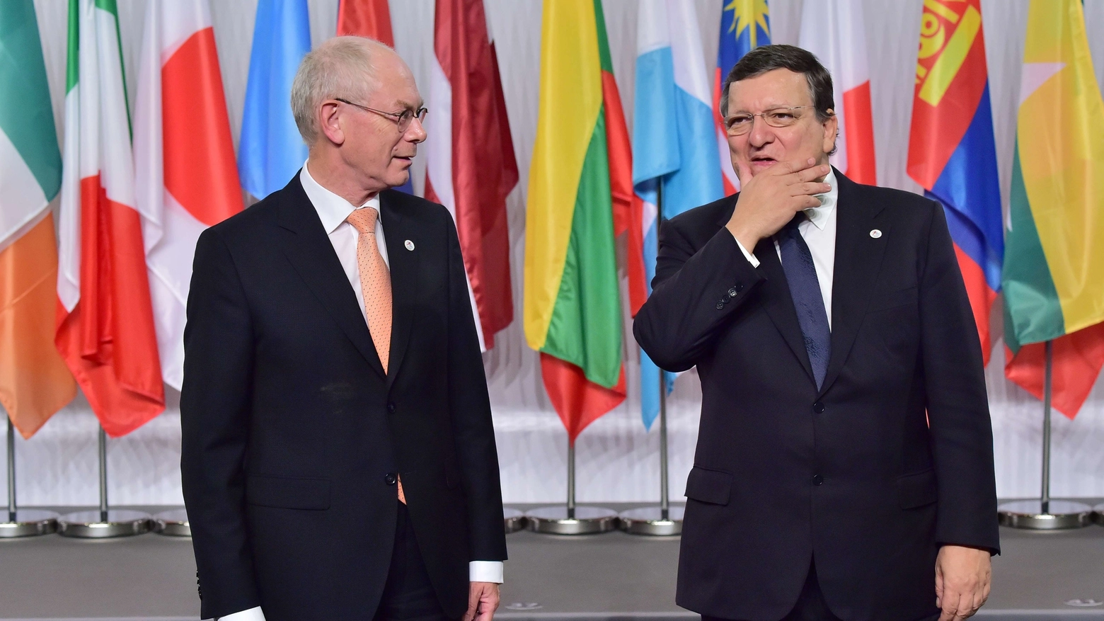Il presidente dell'Unione Europea Van Rompuy e il presidente della Commissione Europea Jose Barroso