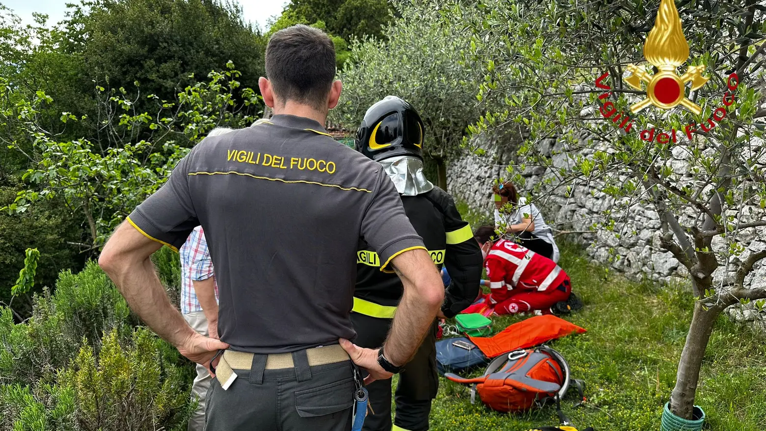 Ossuccio, un momento dei soccorsi Ossuccio, un momento dei soccorsi