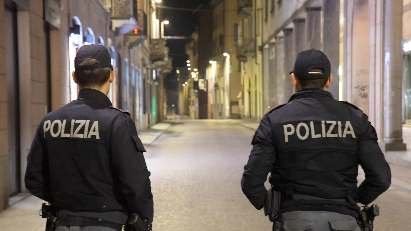 Controlli della polizia a Pavia