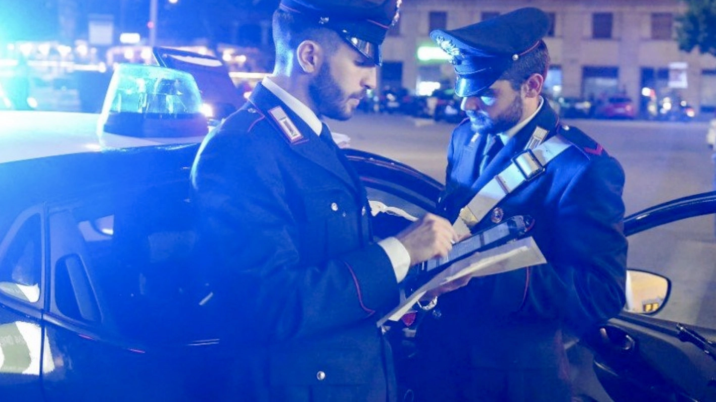 I carabinieri hanno notificato al pusher l'aggravamento della misura cautelare I carabinieri hanno notificato al pusher l'aggravamento della misura cautelare