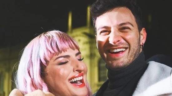 Arisa e Vito Coppola (immagine tratta dal video clip Cuore - Instagram)