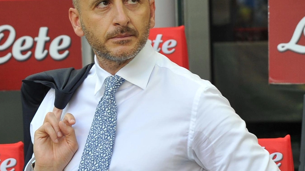 Piero Ausilio, 45 anni, responsabile dell’area tecnica dell’Inter. Con lui molti talenti della “cantera“ nerazzurra si sono consacrati. Non ama i riflettori della ribalta durante le trattative
