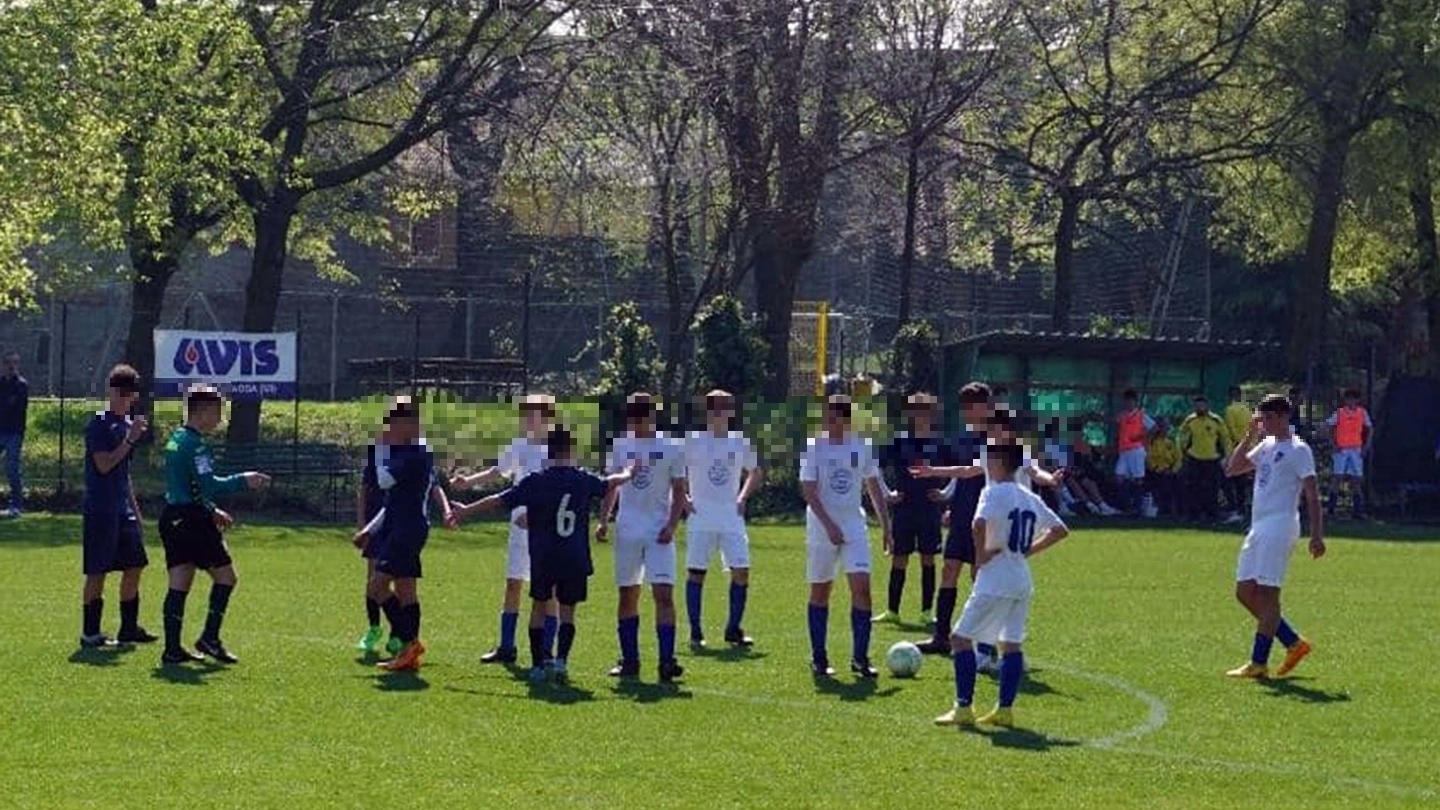 La squadra dei giovanissimi della Pierino Ghezzi