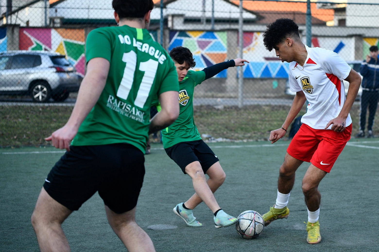 Un momento di sport e integrazione giovanile alla No League social games