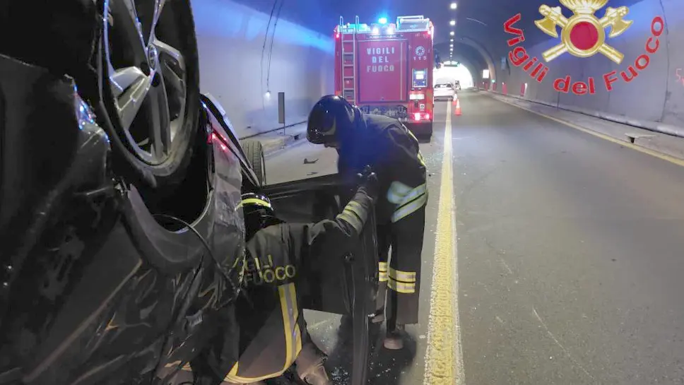 L'incidente nella galleria della nuova Lecco - Ballabio L'incidente nella galleria della nuova Lecco - Ballabio