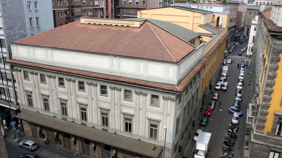 Il teatro Lirico di Milano Giorgio Gaber