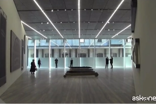 Una mostra alla Fondazione Prada