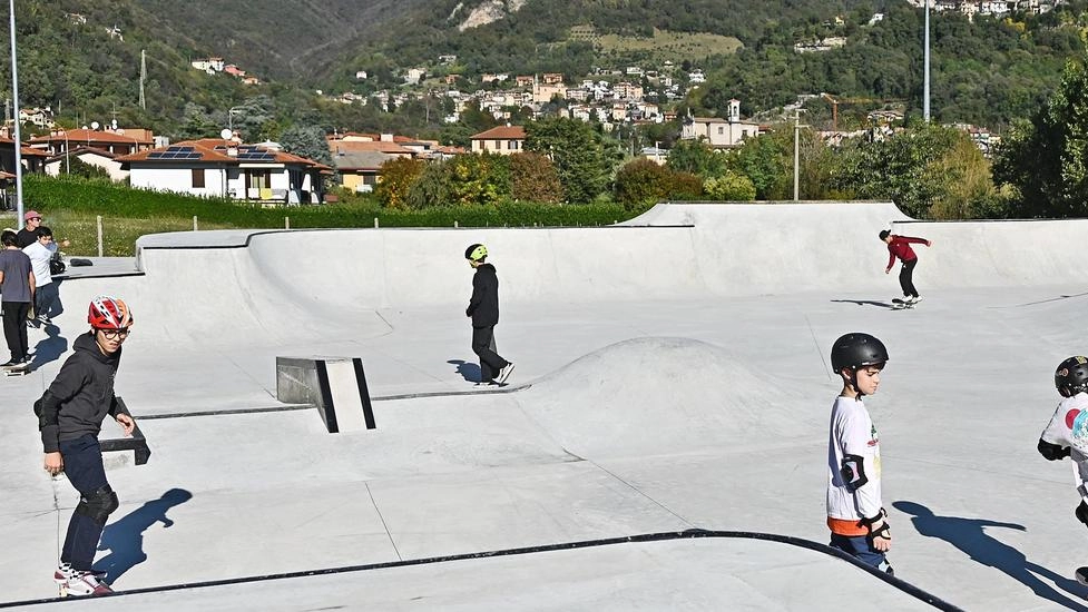 Festa dello skateboard. Apre il park sul Lambro Festa dello skateboard. Apre il park sul Lambro
