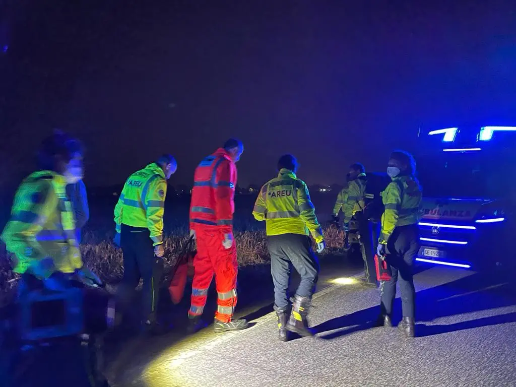 Giussago, coppia uccisa dal treno: cosa è successo? Tutti i nodi da sciogliere