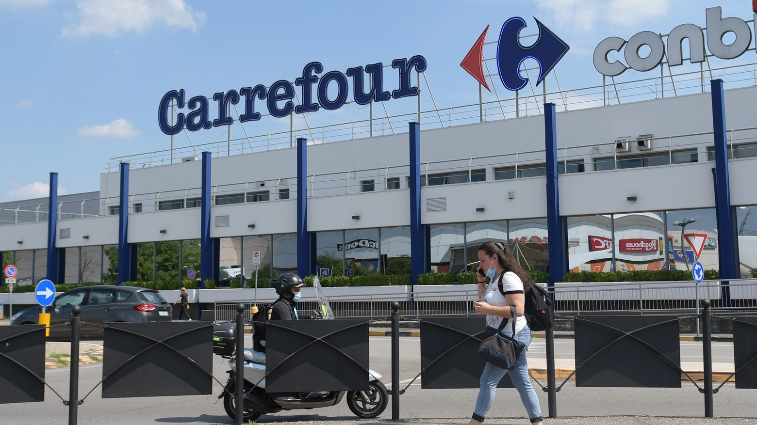 Carrefour acquisito da Bennet a San Giuliano Milanese