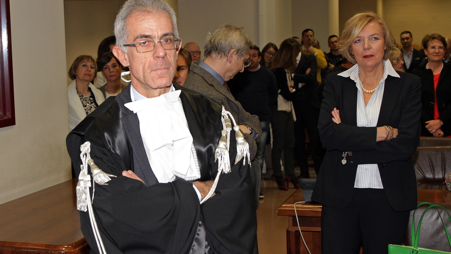 Il procuratore capo di Como Nicola Piacente ha affidato i fascicoli a tre sostituti