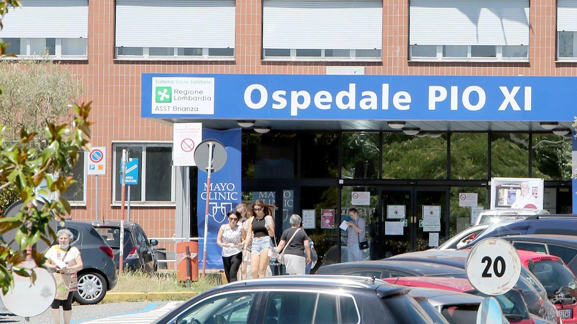 La solidarietà a doppia corsia Un nuova strada per l’ospedale La solidarietà a doppia corsia Un nuova strada per l’ospedale