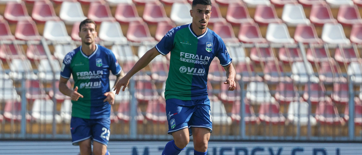 Le due compagini si ritroveranno di fronte per la prima volta in una partita ufficiale, in serie B. Un evento storico per i gardesani che 14 anni fa erano tra i dilettanti