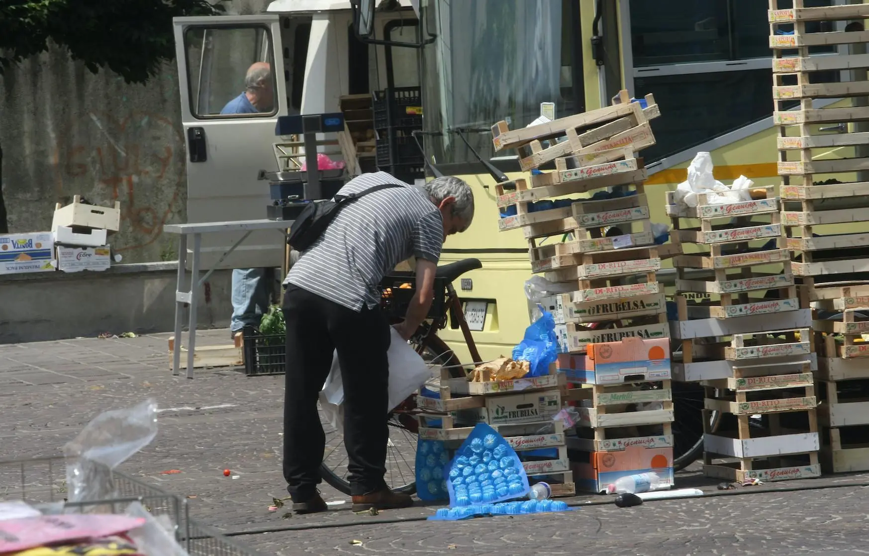 Un milione di euro e otto progetti per contrastare le nuove povertà