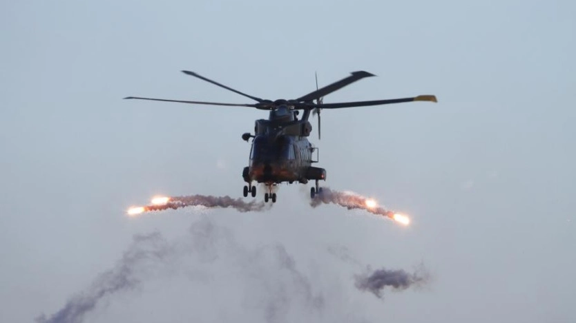 Il ministro della Difesa ha annunciato l’intenzione di acquistare gli AW101, già ordinati per la Marina, per sostituire i velivoli post-sovietici