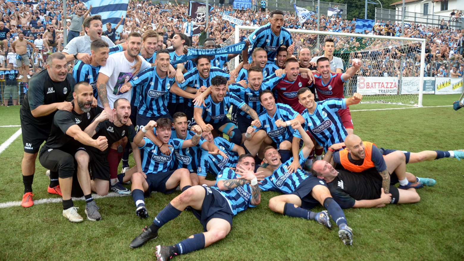 La città e i suoi tifosi possono finalmente festeggiare, a distanza di quasi tre settimane, la promozione conquistata sul campo nella doppia finale playoff con il Foggia