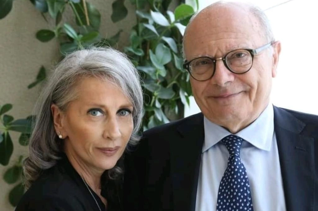 La giornalista Lorella Bertoglio e Massimo Galli