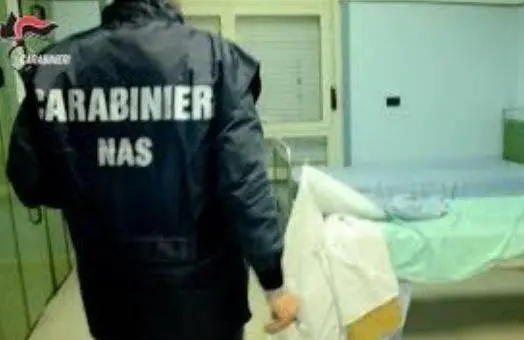 Coronavirus, i Nas all'ospedale di Cantù