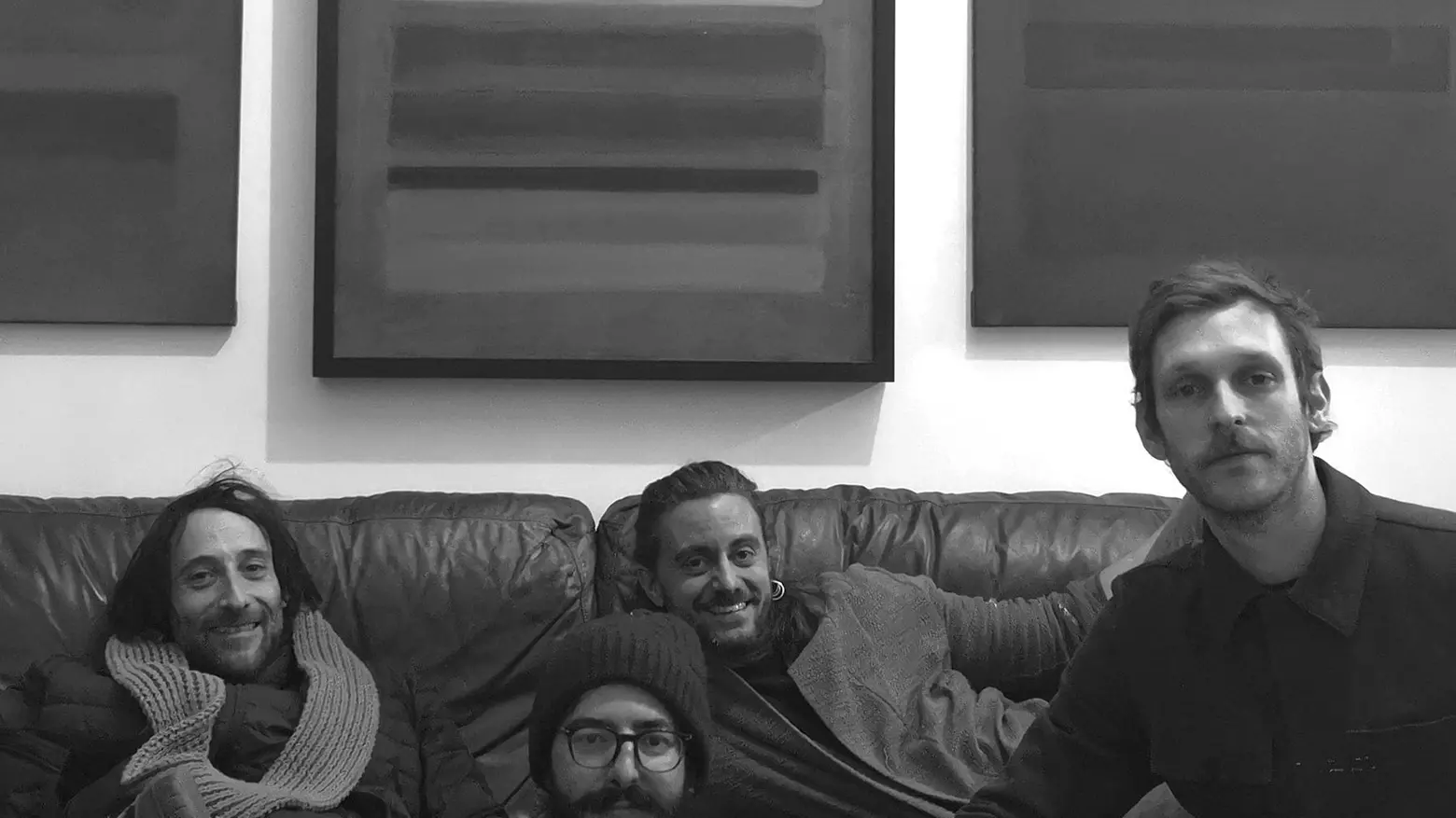 Quattro artisti, un atelier e l’opera a più mani Un salto in via S. Tomaso Quattro artisti, un atelier e l’opera a più mani Un salto in via S. Tomaso