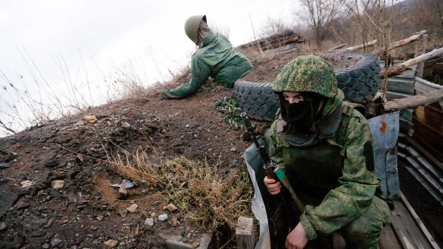 Una trincea nel Donbass, l'area filorussa all'interno dei confini dell'Ucraina