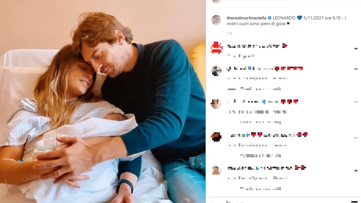 Martina Stella annuncia su Instagram la nascita di un maschietto