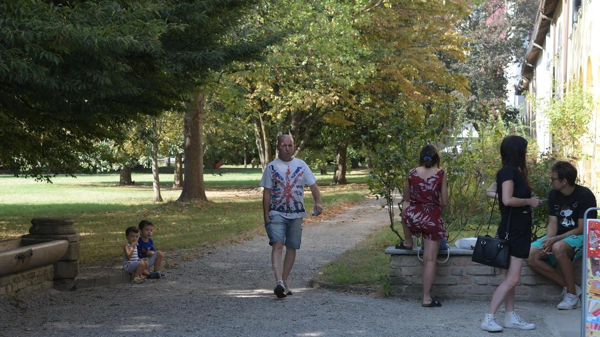 Ripuliti i vialetti del Sola Cabiati  Il parco gioiello riapre (quasi) tutto