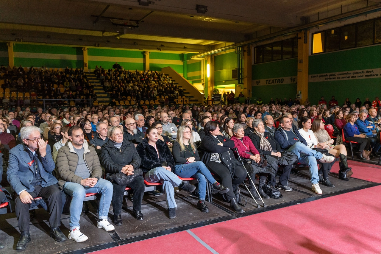 Fra il pubblico i genitori di Sofia e i suoi compagni di scuola (Spf)