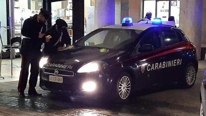 L'uomo è stato fermato dai carabinieri (Foto archivio L'uomo è stato fermato dai carabinieri (Foto archivio