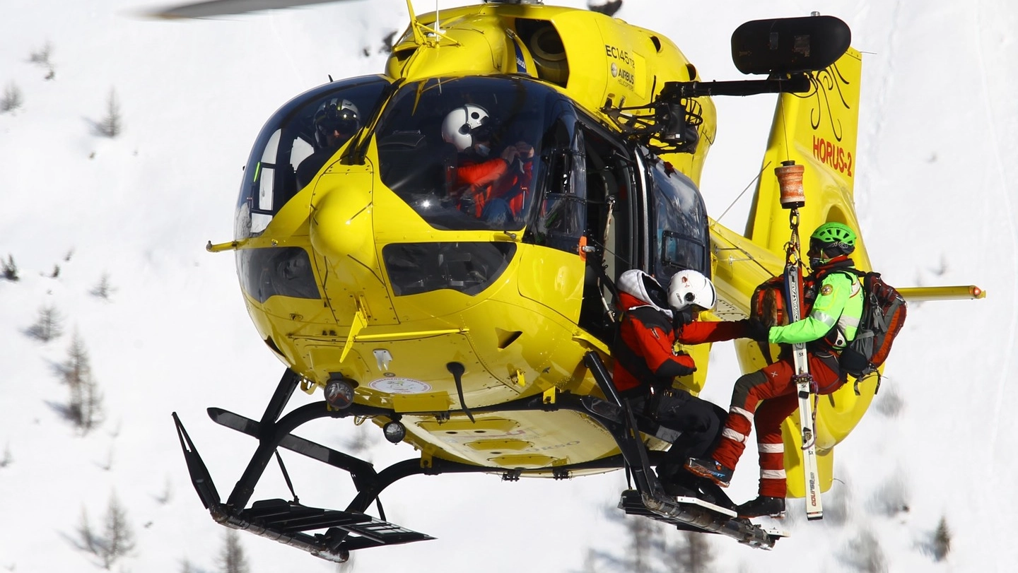 E' arrivato anche il soccorso dall'alto