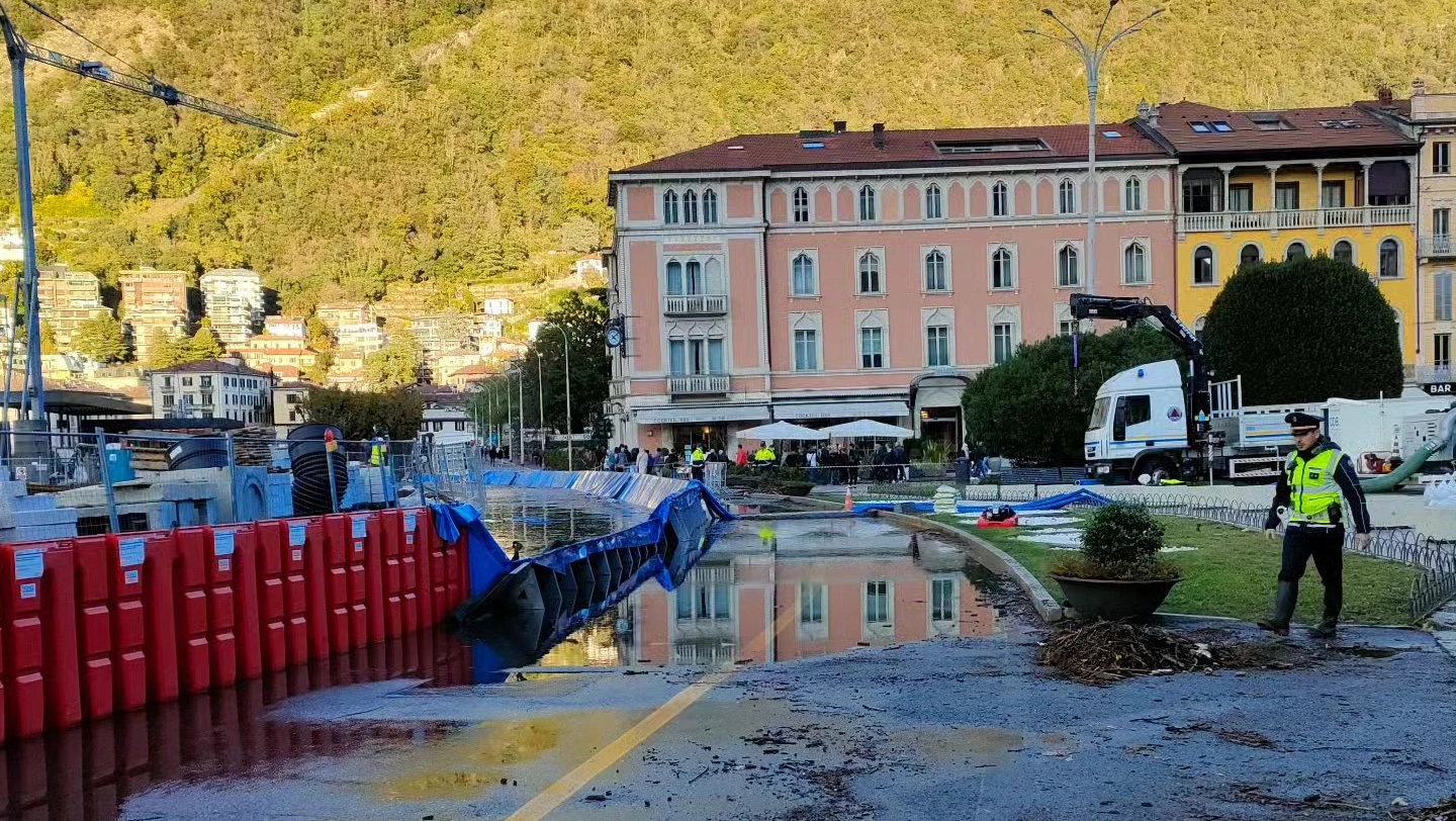 La situazione in piazza Cavour questa mattina