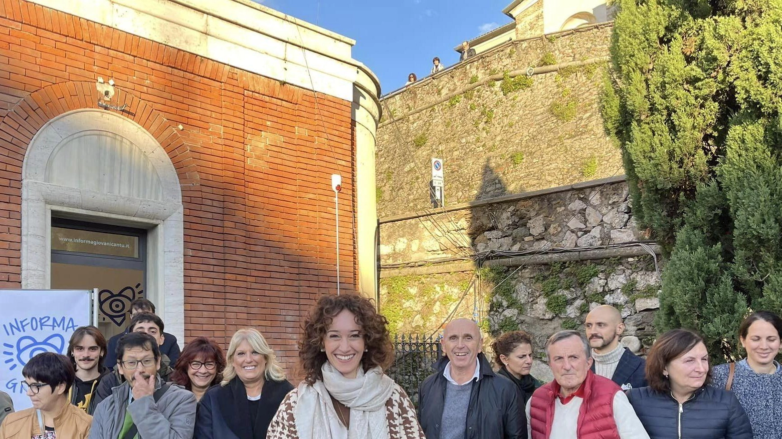 L’ex capolinea del tram cambia. Inaugurato l’Informagiovani L’ex capolinea del tram cambia. Inaugurato l’Informagiovani