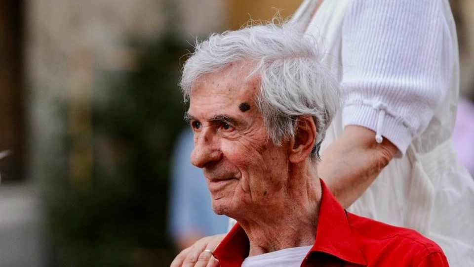 Morto Mario Mulas: fu fotografo di scena al Piccolo Teatro con Giorgio Strehler