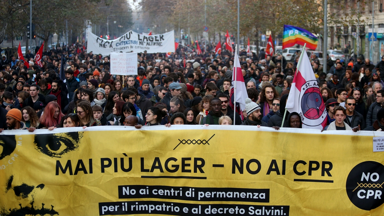 Una manifestazione contro il Decreto Salvini 