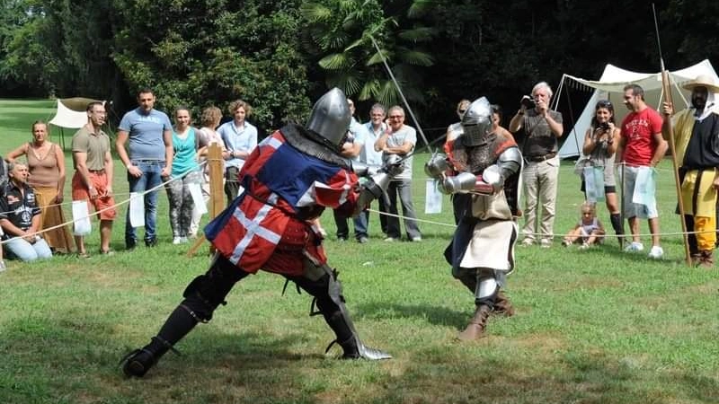 Rievocazione di una battaglia medievale (Archivio)
