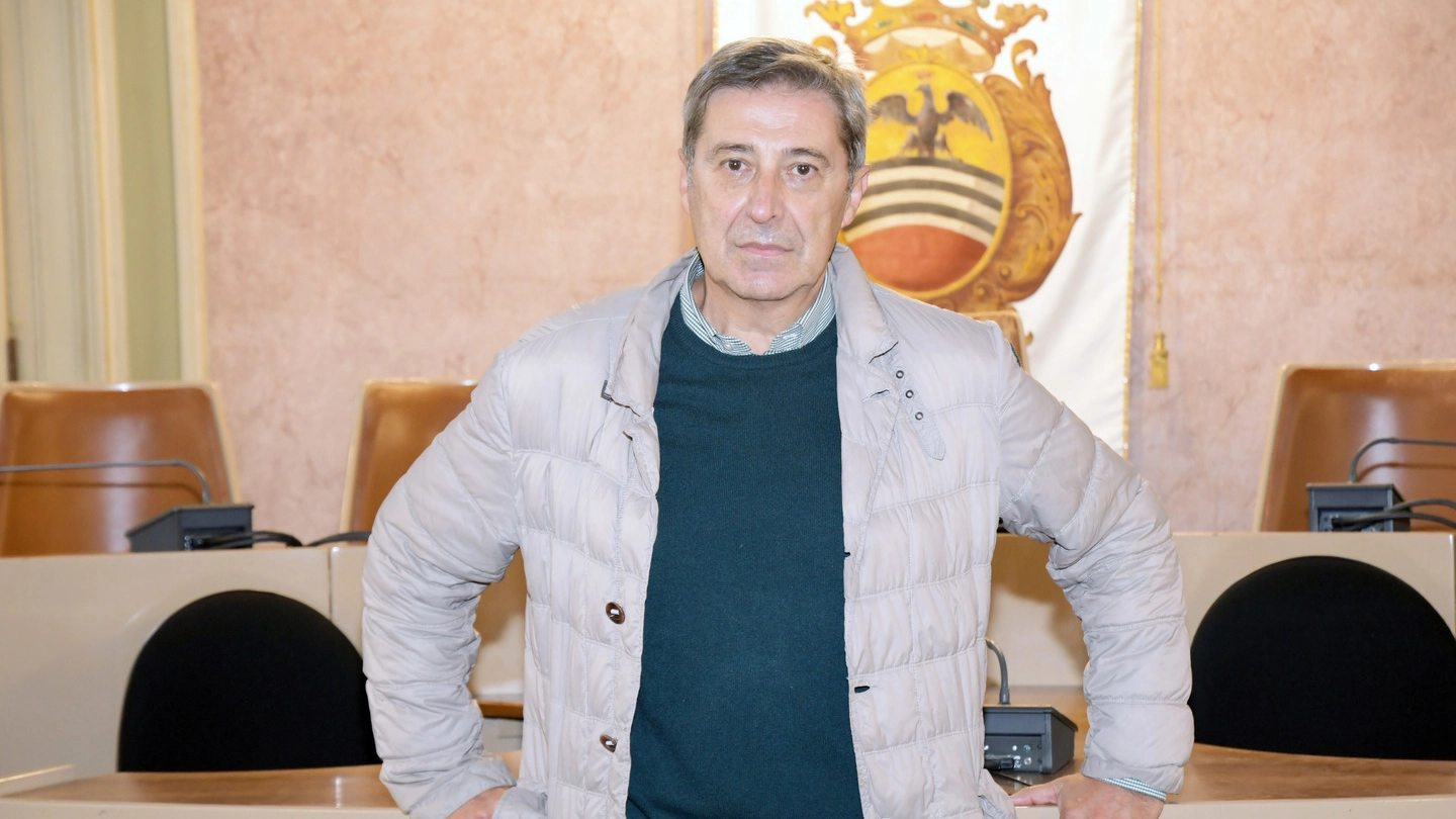 Aurelio Torriani, 70 anni, è stato primo cittadino a Voghera dal 2000 al 2010