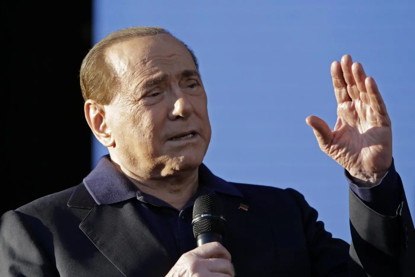 Milan cinese, Berlusconi presidente onorario? Si va verso il sì