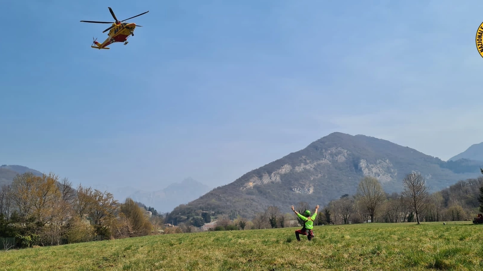 Intervenuto l'elicottero del 118 Intervenuto l'elicottero del 118